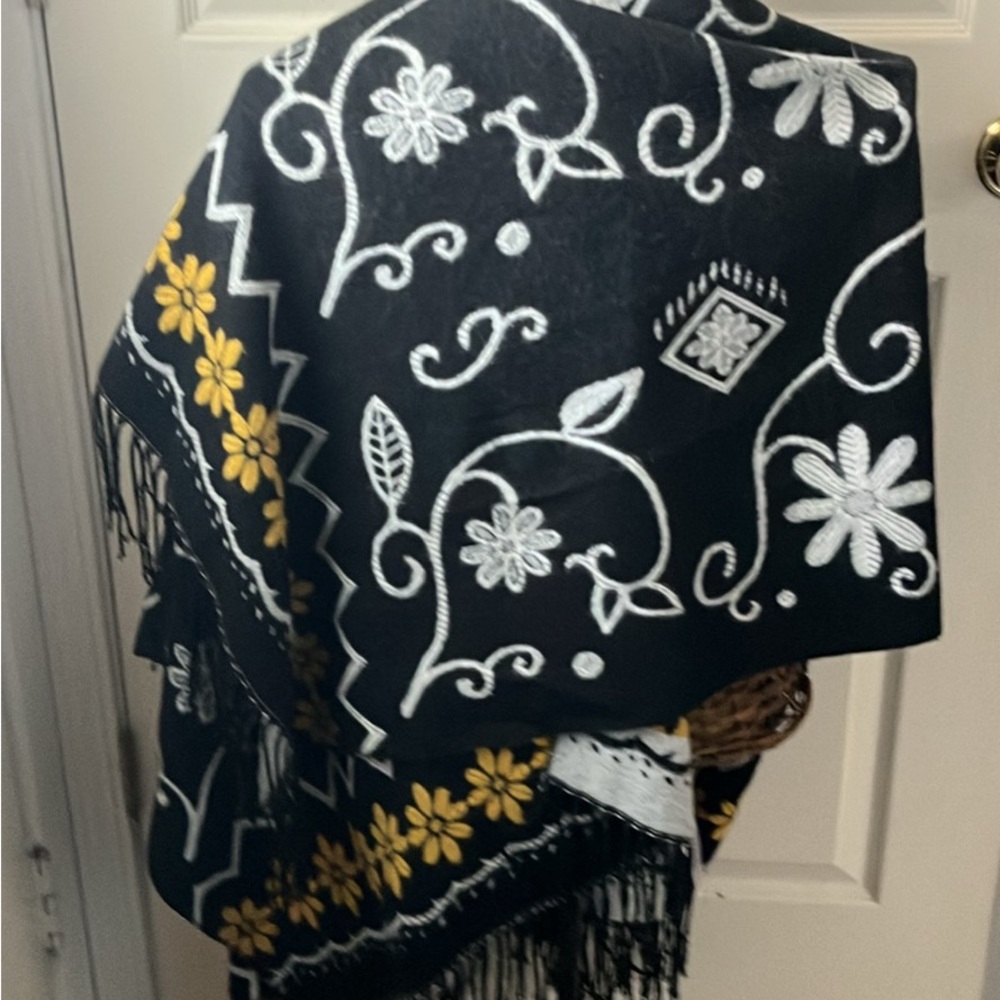 Black and Yellow Floral Patterned Shaw